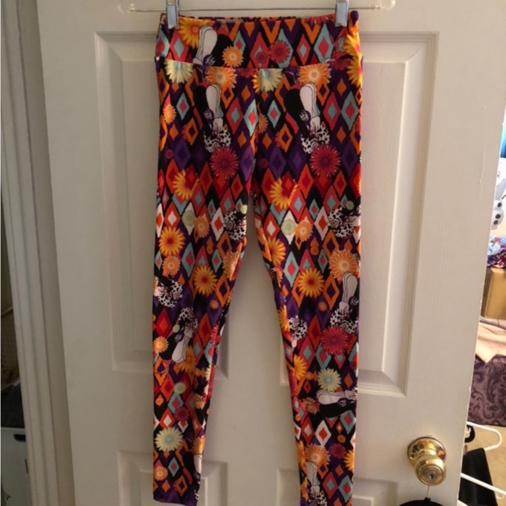 Disney Lularoe Cruella de vil Leggings